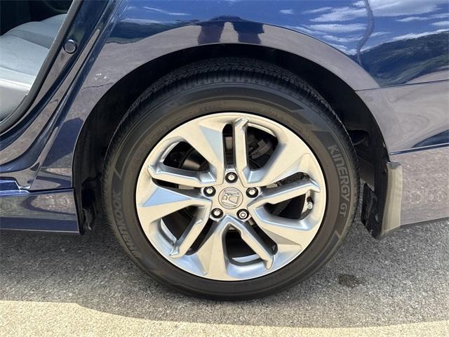 Photo of 2019 Still Night Pearl Honda Accord