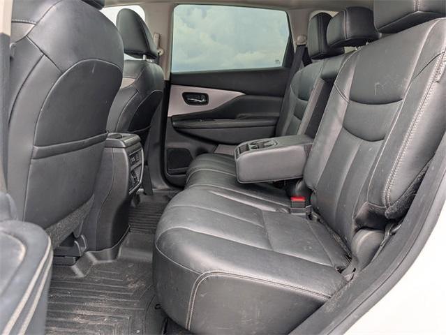 Photo of 2020 White Nissan Murano