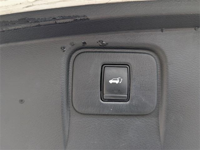 Photo of 2020 White Nissan Murano