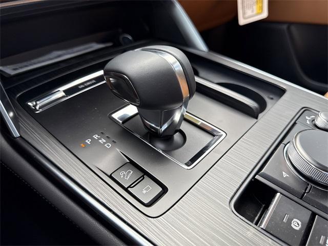 Photo of 2025 Rhodium Mazda CX-70