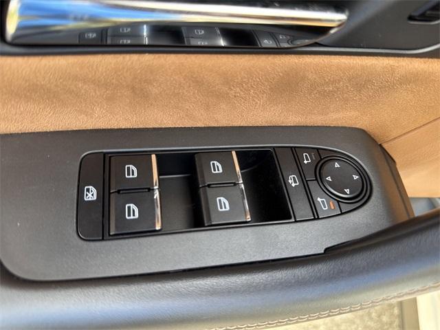 Photo of 2025 Rhodium Mazda CX-70