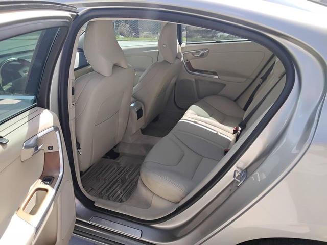 Photo of 2016 Gold Volvo S60 Inscription