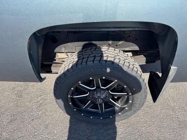 Photo of 2008 Dark Blue Metallic Chevrolet Silverado 2500
