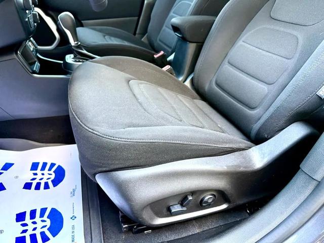 Photo of 2019 Gray Jeep Renegade