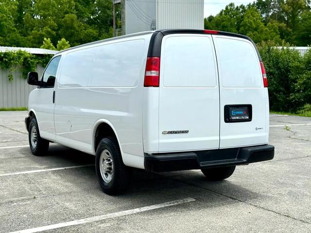 Photo of 2021 Summit White Chevrolet Express 2500