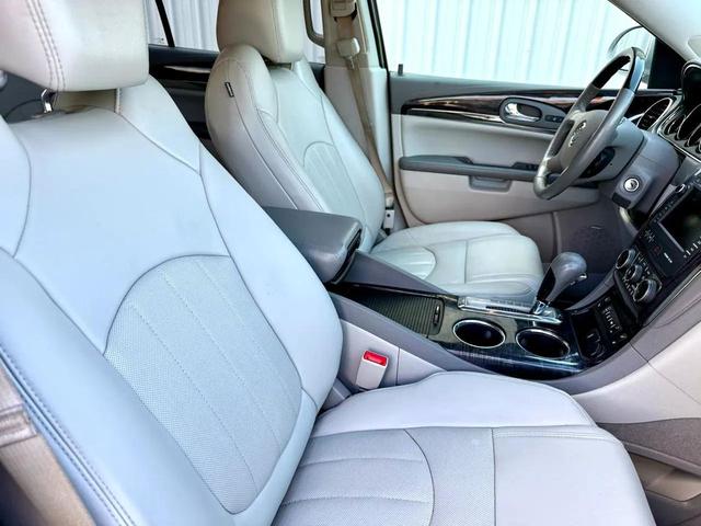 Photo of 2017 Quicksilver Metallic Buick Enclave
