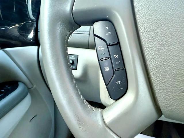 Photo of 2017 Quicksilver Metallic Buick Enclave