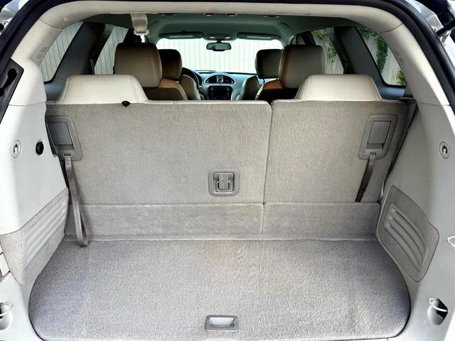 Photo of 2017 Quicksilver Metallic Buick Enclave