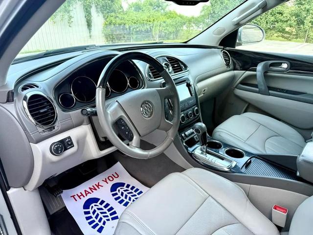 Photo of 2017 Quicksilver Metallic Buick Enclave