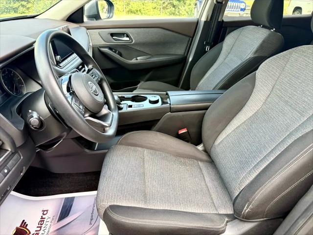 Photo of 2023 Gray Nissan Rogue