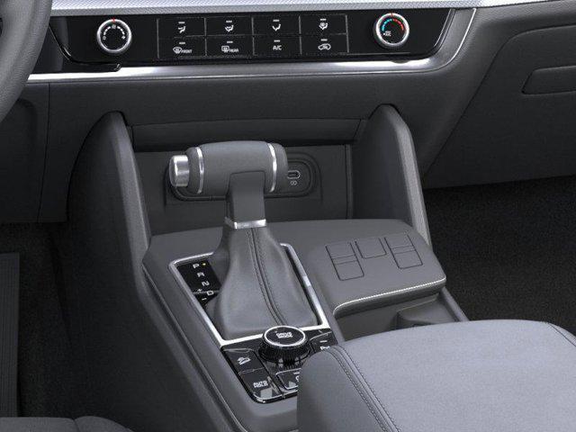 Photo of 2025 Snow White Pearl Kia Sportage