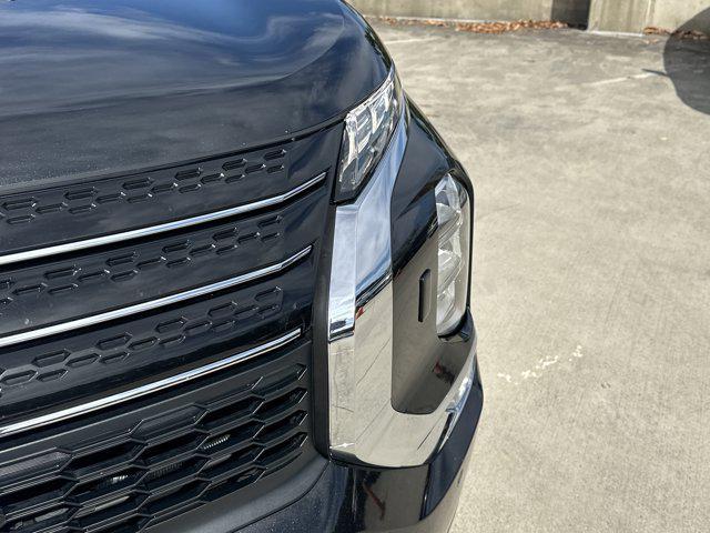 Photo of 2023 Black Mitsubishi Outlander PHEV