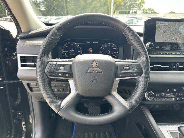 Photo of 2023 Black Mitsubishi Outlander PHEV