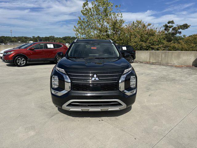 Photo of 2023 Black Mitsubishi Outlander PHEV