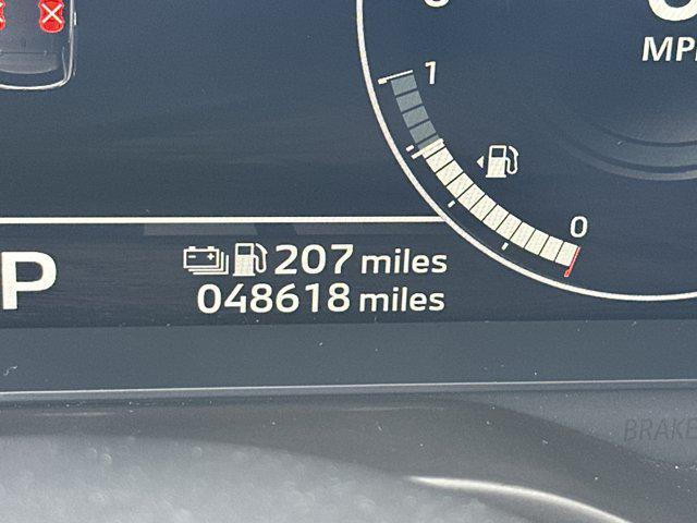 Photo of 2023 Black Mitsubishi Outlander PHEV