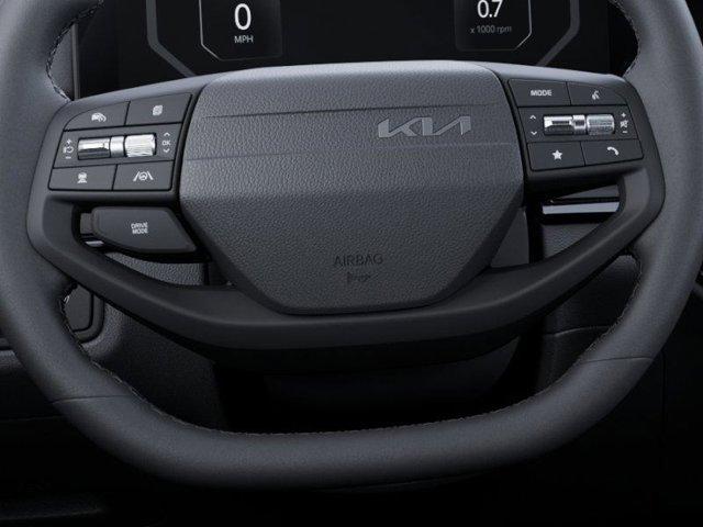 Photo of 2026 Glacial White Pearl Kia Sportage