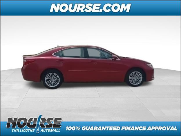 Photo of 2013 Red Lexus ES 350