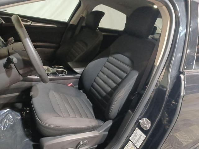 Photo of 2014 Tuxedo Black Metallic Ford Fusion