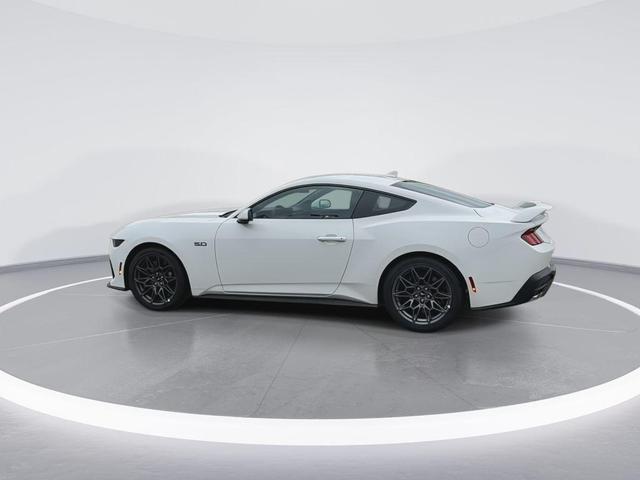 Photo of 2025 Oxford White Ford Mustang