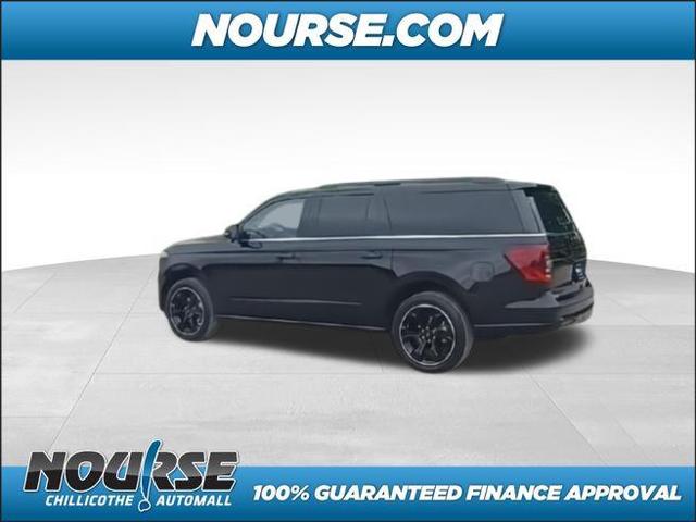 Photo of 2024 Agate Black Metallic Ford Expedition Max