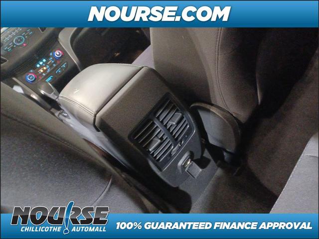 Photo of 2018 Lightning Blue Metallic Ford Escape