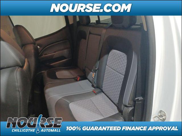 Photo of 2017 Summit White Chevrolet Colorado