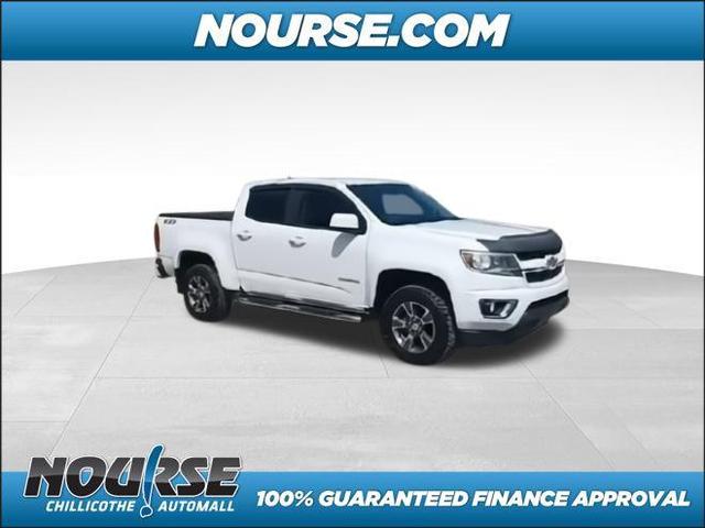 Photo of 2017 Summit White Chevrolet Colorado