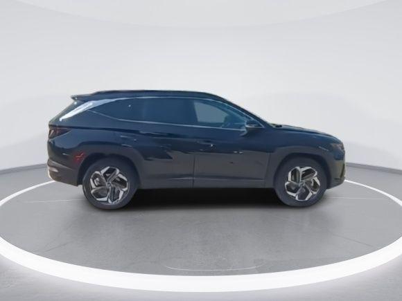 Photo of 2022 Phantom Black Hyundai TUCSON