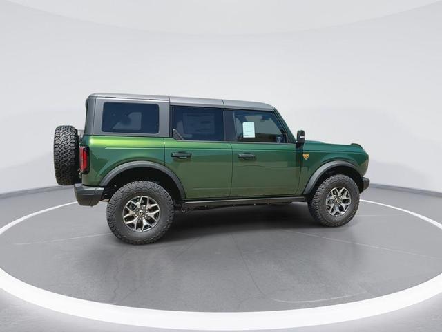 Photo of 2025 Eruption Green Metallic Ford Bronco