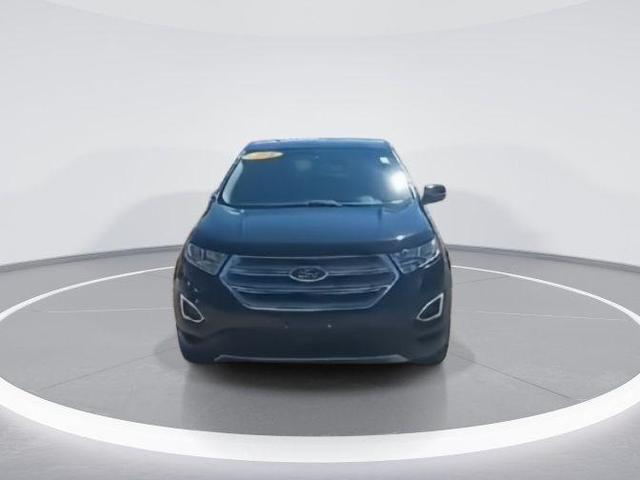 Photo of 2018 Shadow Black Ford Edge