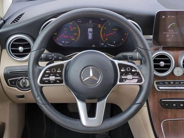 Photo of 2021 Polar White Mercedes-Benz GLC 300