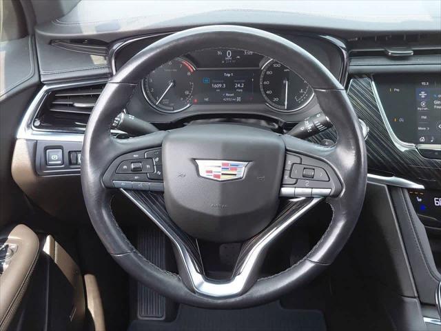 Photo of 2022 Latte Cadillac XT6