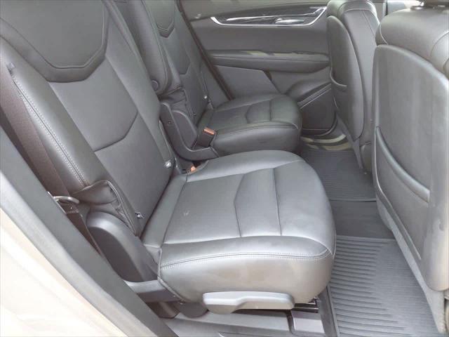 Photo of 2022 Latte Cadillac XT6