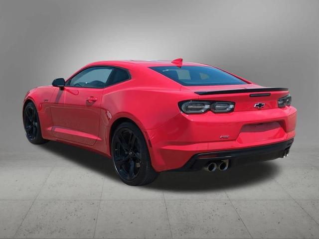 Photo of 2022 Red Chevrolet Camaro