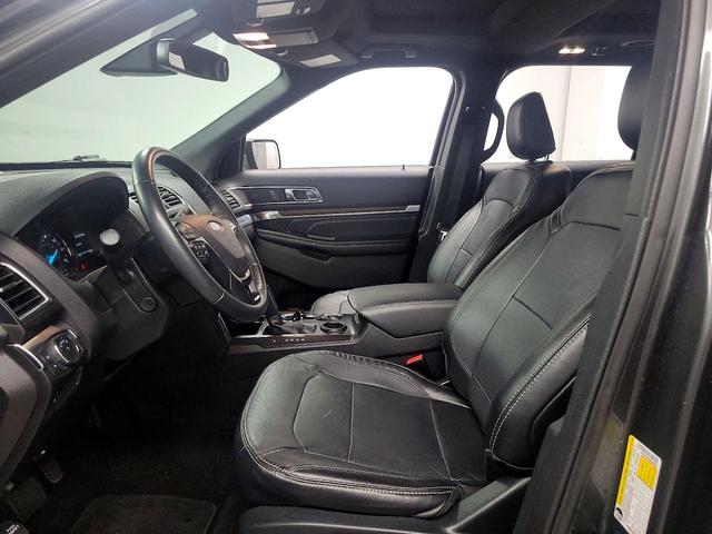 Photo of 2019 Gray Ford Explorer