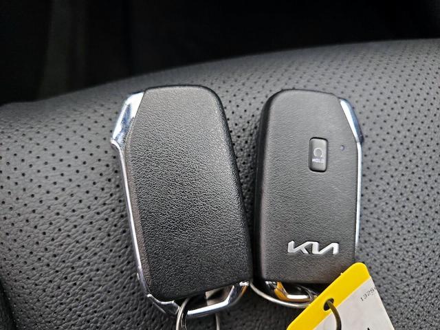Photo of 2023 Gray Kia Forte