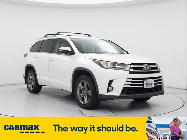 2017 Toyota Highlander