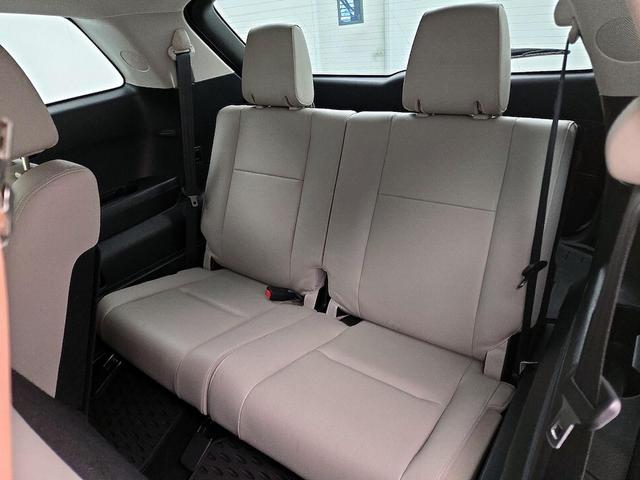 Photo of 2015 White Mazda CX-9