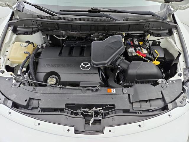 Photo of 2015 White Mazda CX-9