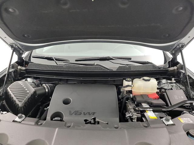 Photo of 2023 Gray Chevrolet Traverse