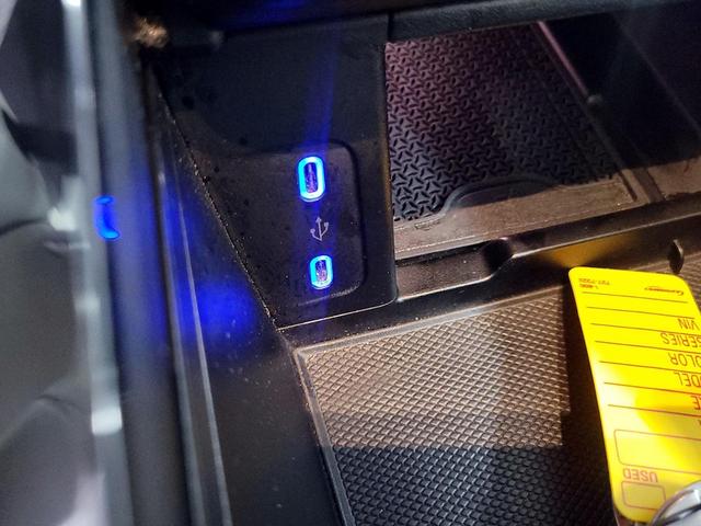 Photo of 2023 Blue Mercedes-Benz EQS 450+
