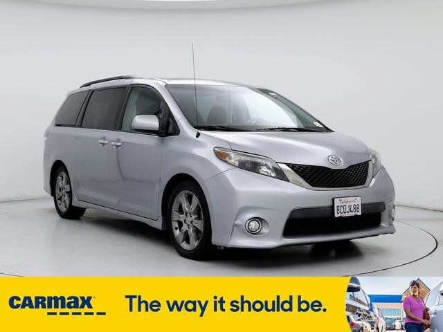 2014 Toyota Sienna