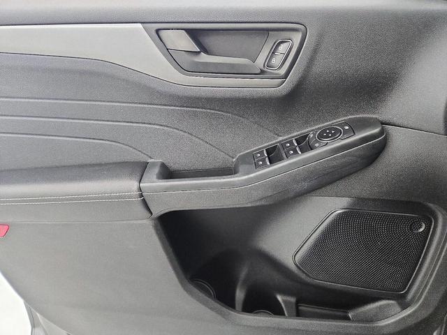Photo of 2023 Gray Ford Escape