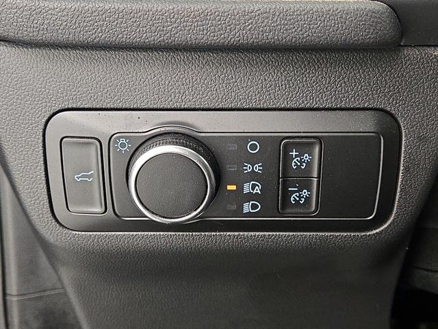 Photo of 2023 Gray Ford Escape