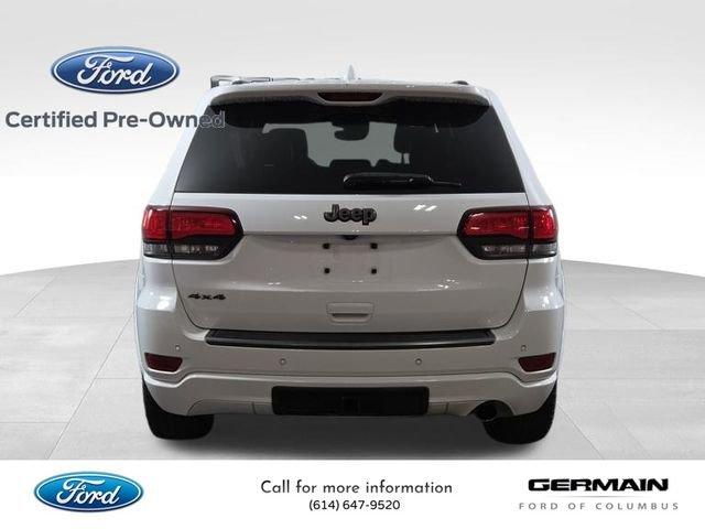 Photo of 2021 Bright White Clearcoat Jeep Grand Cherokee
