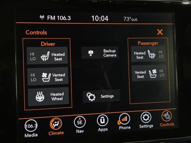 Photo of 2021 Bright White Clearcoat Jeep Grand Cherokee