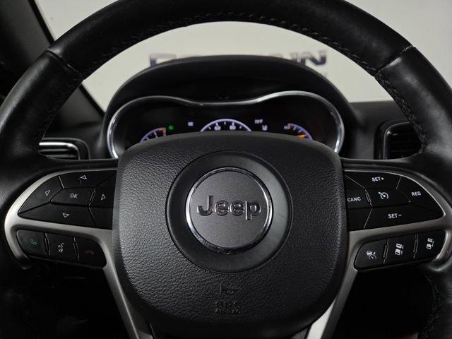 Photo of 2021 Bright White Clearcoat Jeep Grand Cherokee