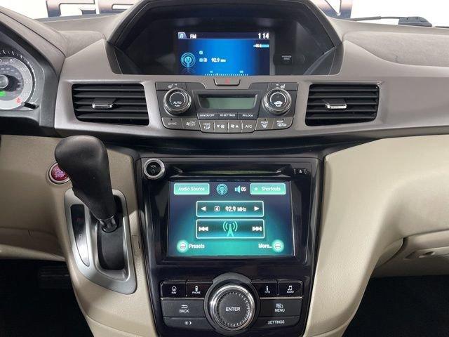 Photo of 2014 Dark Cherry Pearl Honda Odyssey