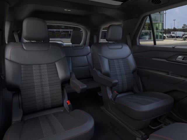 Photo of 2025 Star White Metallic Tri-Coat Ford Explorer