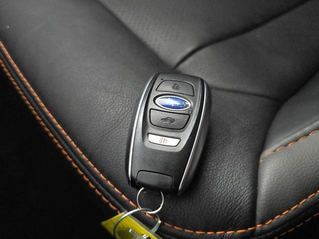 Photo of 2024 Crystal Black Pearl Subaru Crosstrek